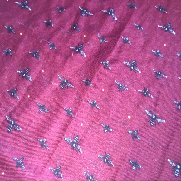 Libby Edelman Infinity Scarf - Picture 8 of 12